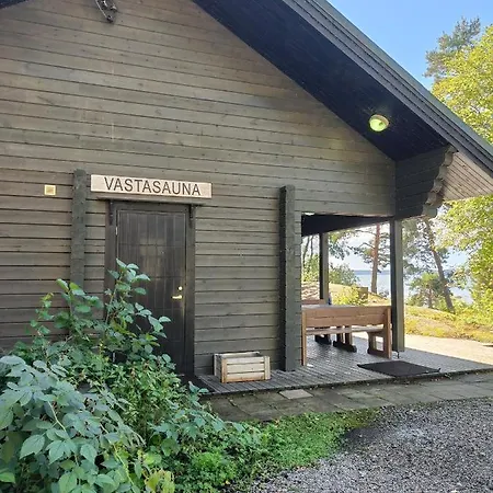 Vepsan Ulkoilusaari Lodge Turku